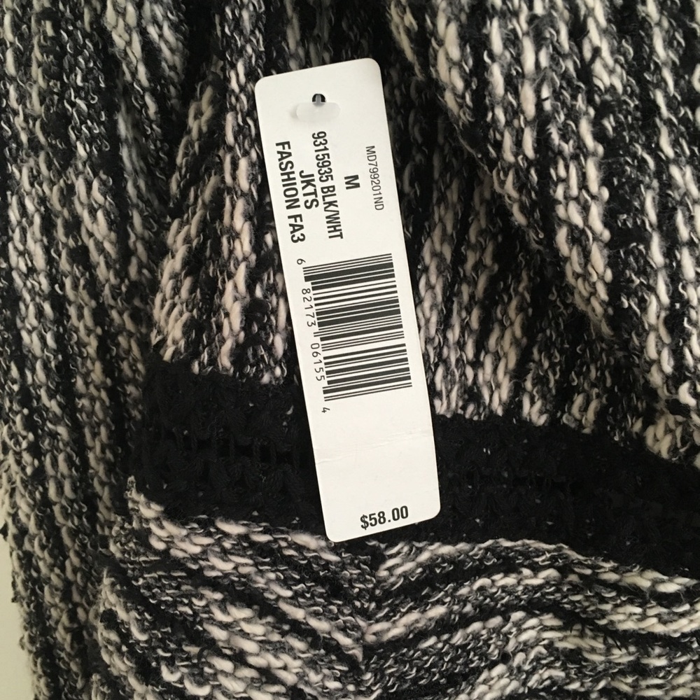 🆕 LAST ONE!! Cozy Sweater - Picture 5 of 7